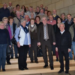 Falk Heinrichs, heimischer SPD-Landtagsabgeordneter, empfing jetzt den Spielmannszug der Freiwilligen Feuerwehr seines Heimatorts Wahlbach sowie Mitglieder und Freunde der SPD auch aus Wilnsdorf und Kreuztal im Landtag NRW.