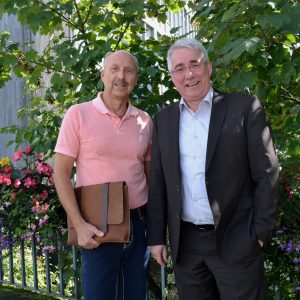 Sportausschussmitglied Falk Heinrichs (SPD-MdL) und der Vorsitzende des Kreissportbunds Siegen-Wittgenstein, Ottmar Haardt (links), führten jetzt ein Gespräch über aktuelle sportpolitische Themen.